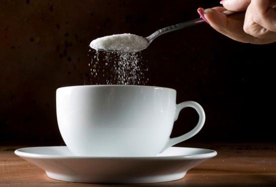 Untuk Kamu yang Diet, Simak 4 Cara Bikin Kopi Manis Tanpa Gula Ini!