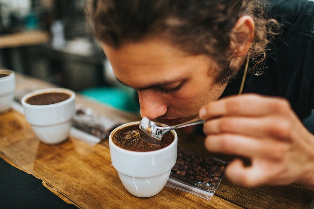 Tips & Trik pada Coffee Cupping: Kunci Menentukan Kopi Nikmat