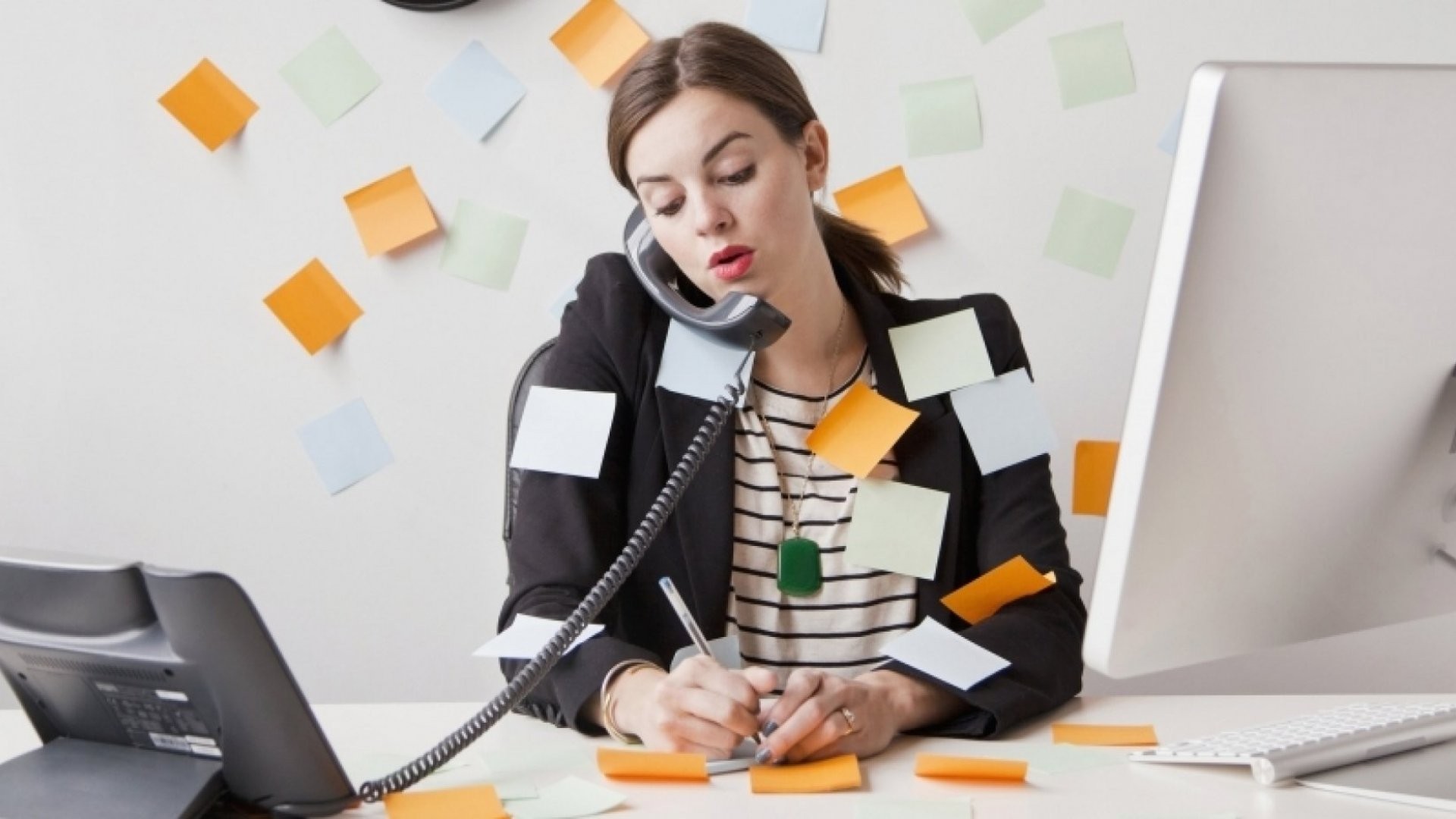 Bangkitkan Semangat Produktif di Kantor dengan Hindari 4 Hal Ini